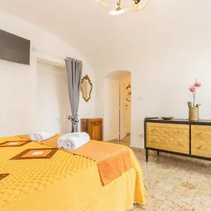 Extravacanza , Bari Italie