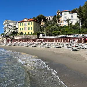 Appartamento Vicino Al Mare Soleggiato In Centro Ad, Imperia